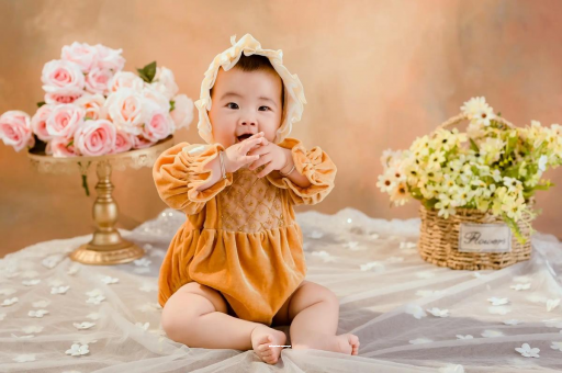 临邑宝宝摔到后脑勺